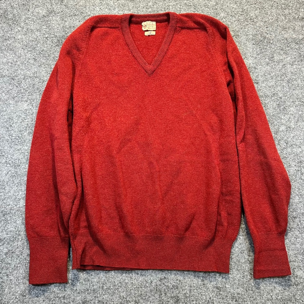 Alan Paine‎ V-Neck Sweater Mens L Red Lambswool England Preppy Classic Knit